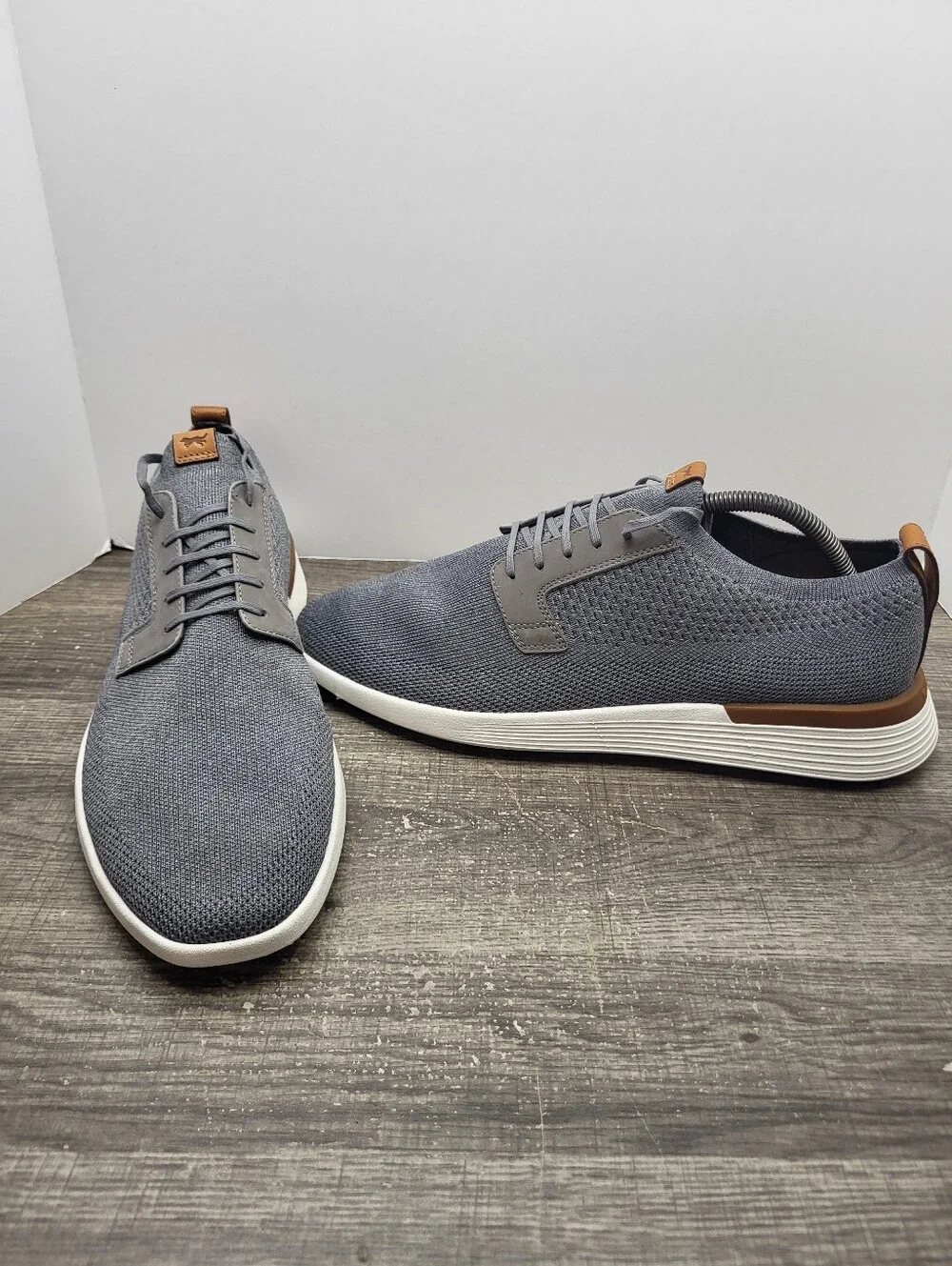 Wolf & Shepherd Swiftknit Derby Sneakers Shoes Mens Size 11 Grey White Knit